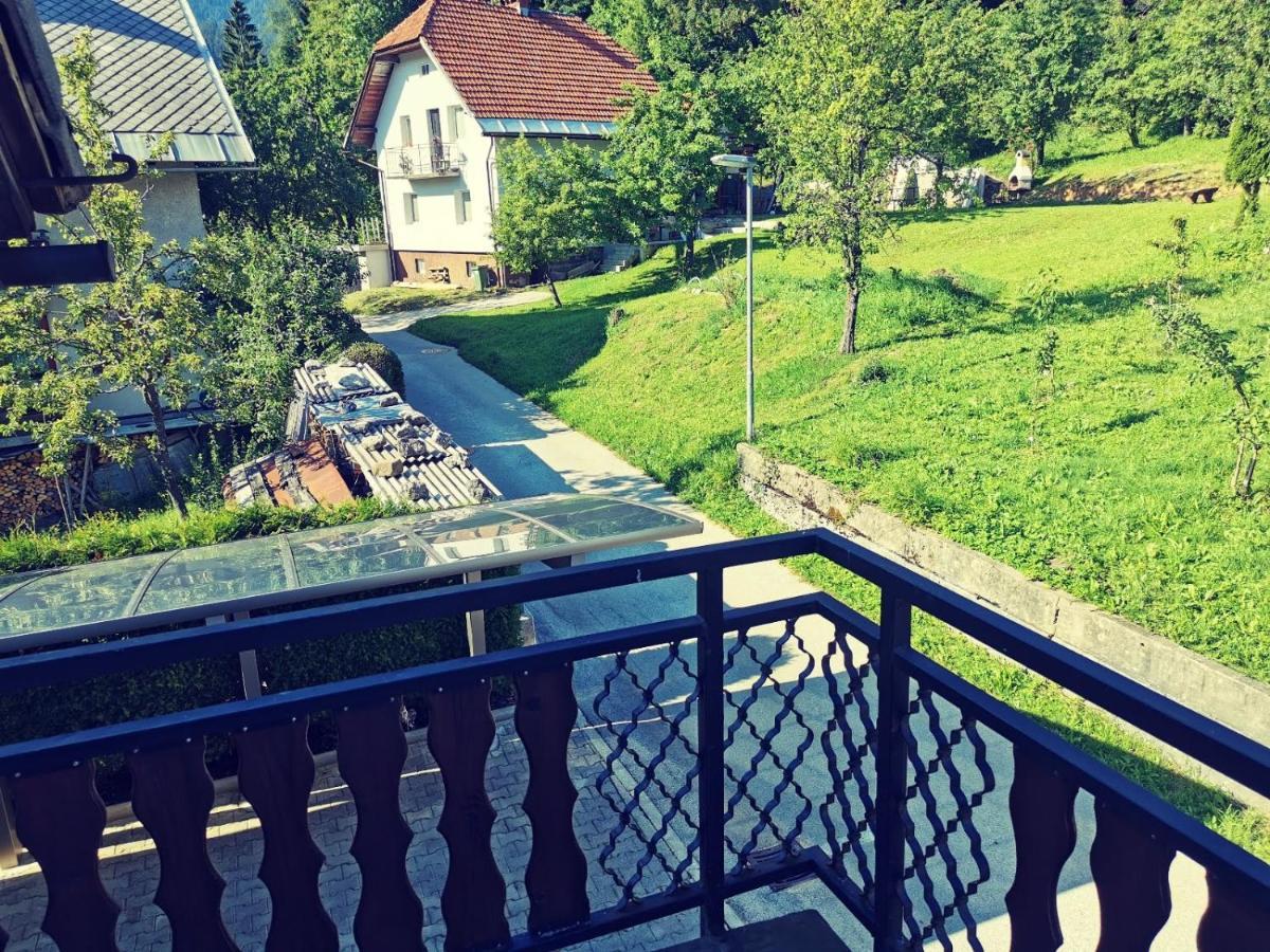 Apartma Rekar - A House, Where You Can Relax In The Embrace Of Nature Jesenice Εξωτερικό φωτογραφία