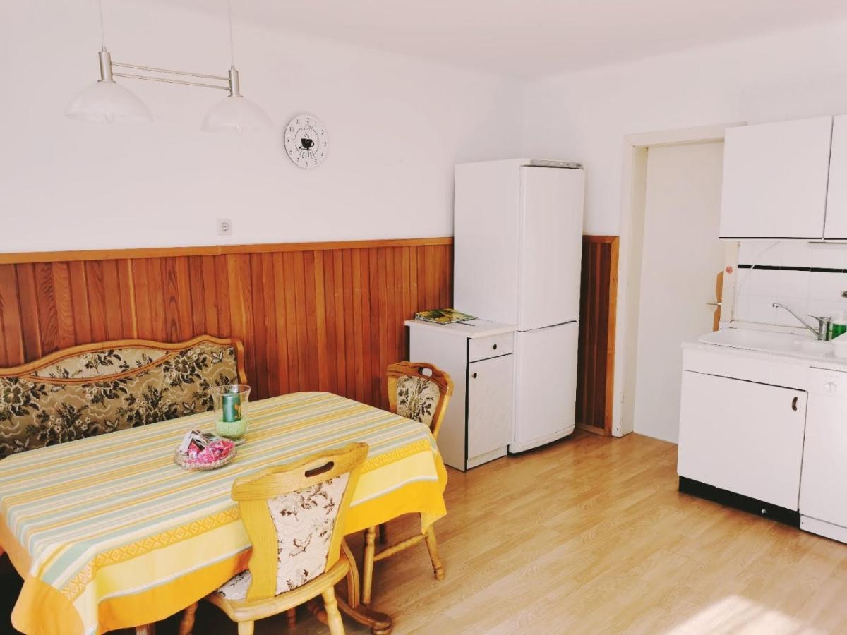 Apartma Rekar - A House, Where You Can Relax In The Embrace Of Nature Jesenice Εξωτερικό φωτογραφία